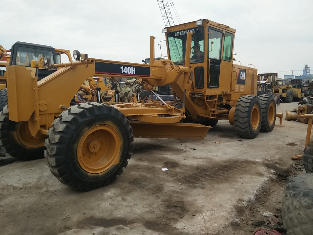 Caterpillar motor grader 140H
