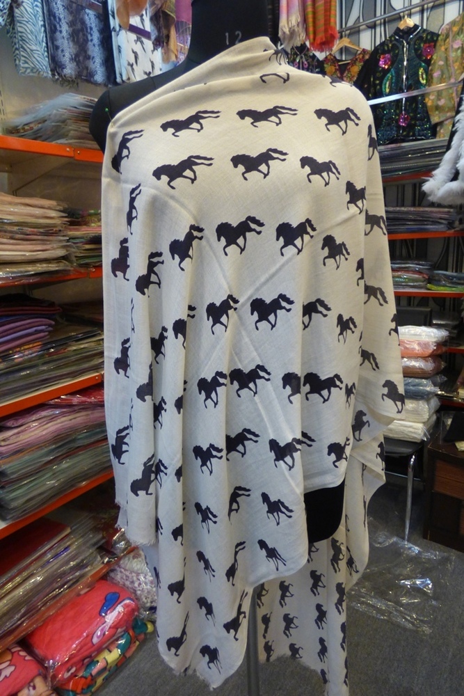 Cotton Bird Design Stole