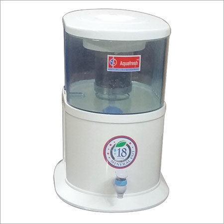 AQUA FRESH MINERAL POT 18  LTR. (UNBREAKABLE)