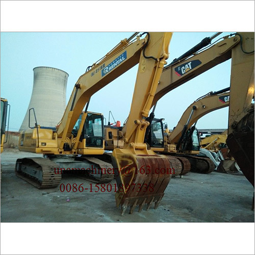 Komatsu PC200-7 Excavator - 0.8m3 Bucket, 5160mm Digging Depth, 8350mm Digging Height | Komatsu SAA6D102E-2 Engine, 149kN Digging Force, 20253Kg Weight