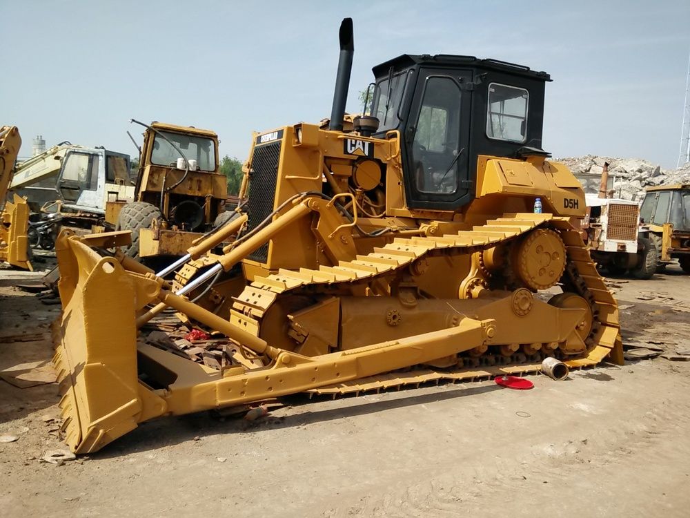 3 д бульдозер. Бульдозер Cat d5. Бульдозер Caterpillar d5r2 LGP. Caterpillar d5k XL. Бульдозер Caterpillar d5n XL.