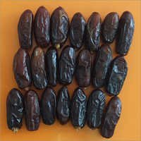 Dark Brown Rabi Dates