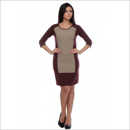 Carenza - Wine Knee Length Relaxed Fit Dress