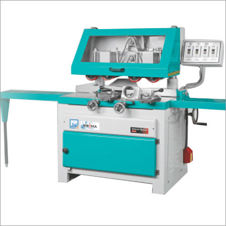 Rebato'Mould - Auto