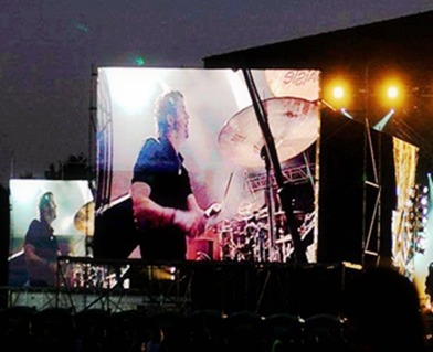 Outdoor LED Display Screen - Aluminum Cabinet, Variable Size, Variable Resolution | High Brightness, Weatherproof, Energy Efficient, Remote Control