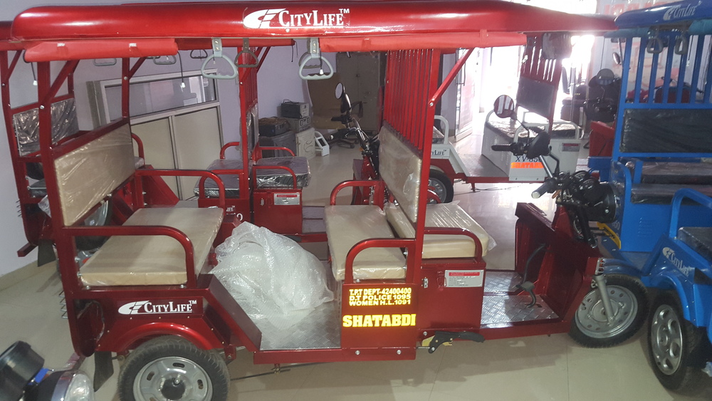 Battery rickshaw