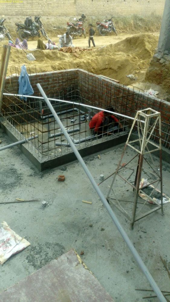 Jacuzzi Swimming Pool Construction Service