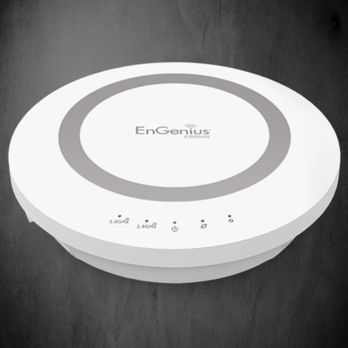 IoT Gigabit Cloud Router with USB Port