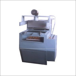 Semi Automatic Vacuum Forming Machine