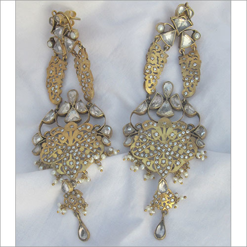 Gold Kundan Earrings