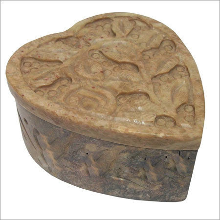 Stone Heart Shape Box in Carving SB-75