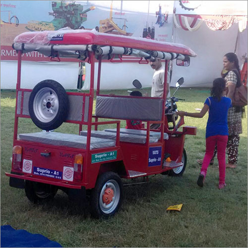 Battery Operated E Rickshaw