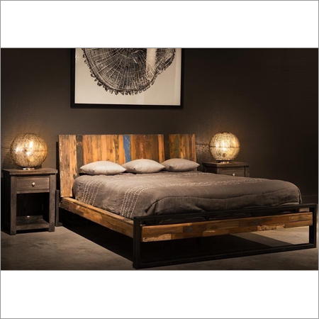 vintage bed