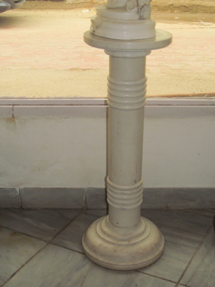 Decorative Marble Pillar