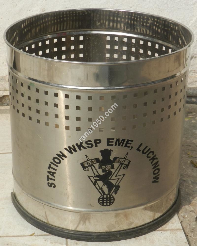 Steel Port Hole Gamla