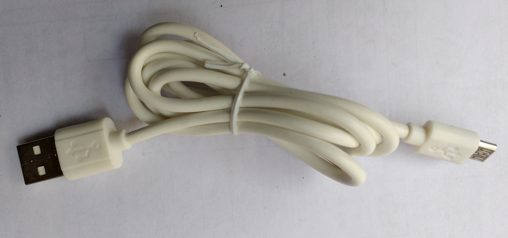 V8 Data Cable