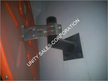 Convex Wall Clamp