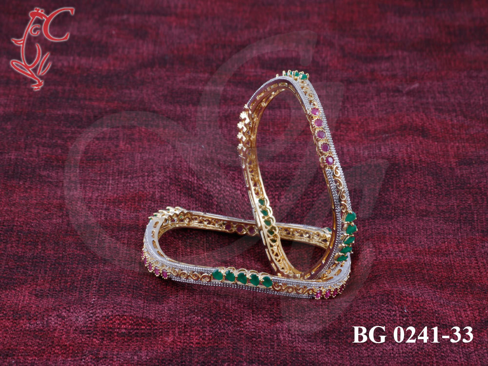 BANGLES