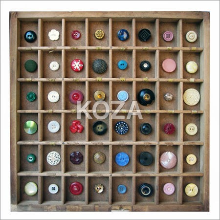 Natural Horn & Urea Button