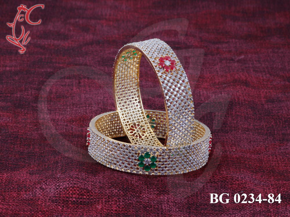 BANGLES