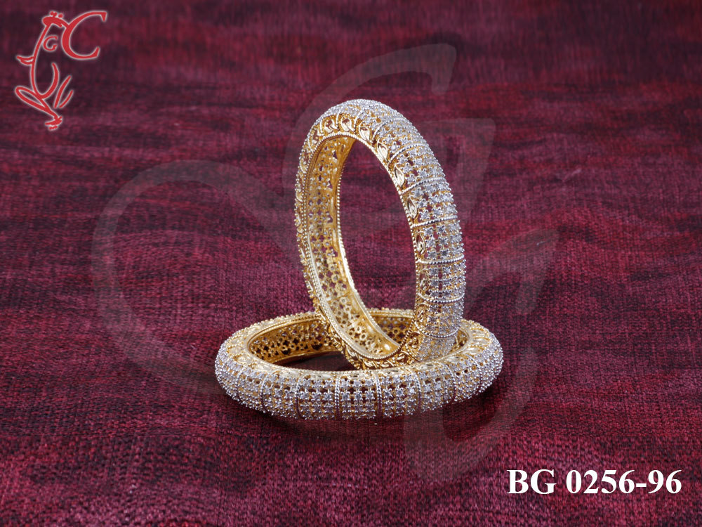 BANGLES