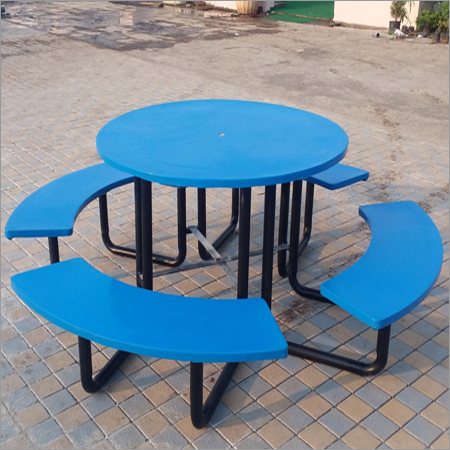 15 Round Picnic Table