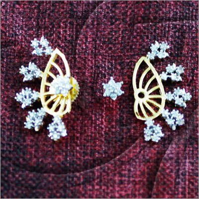 EAR CUFF