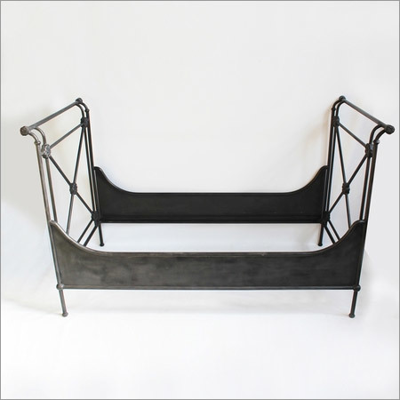 Blackened Iron Daybed