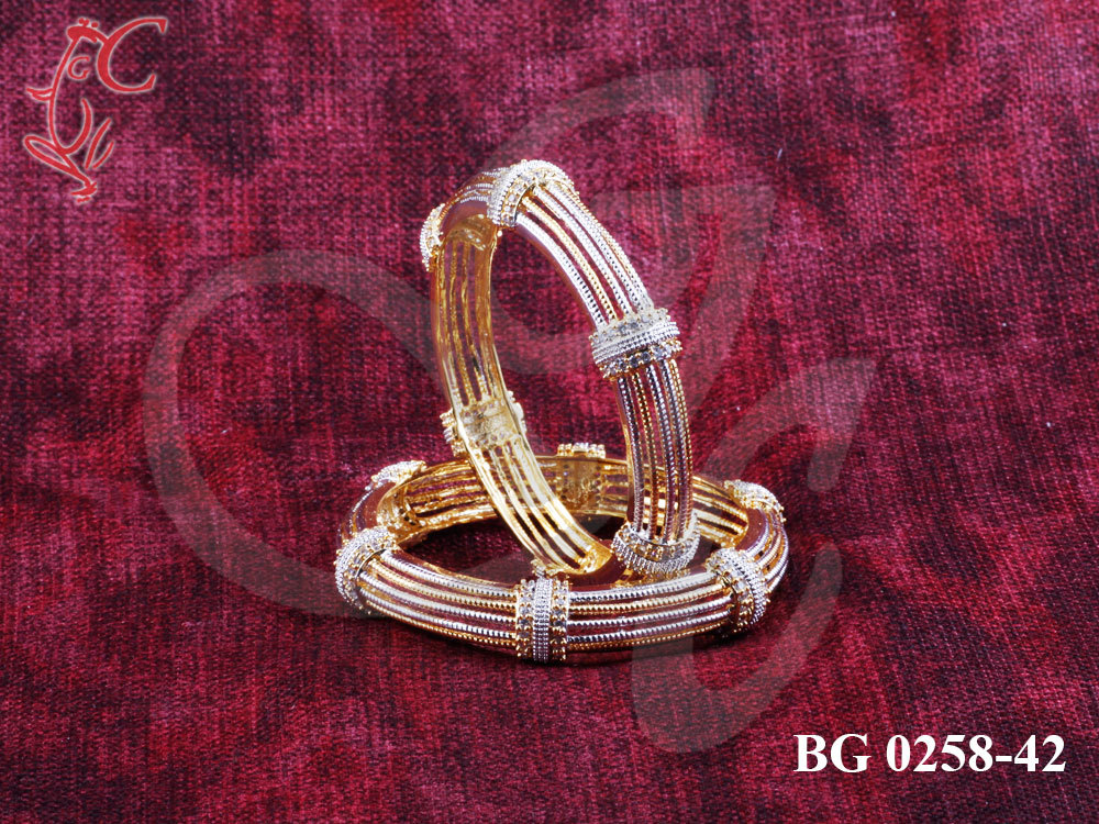 BANGLES