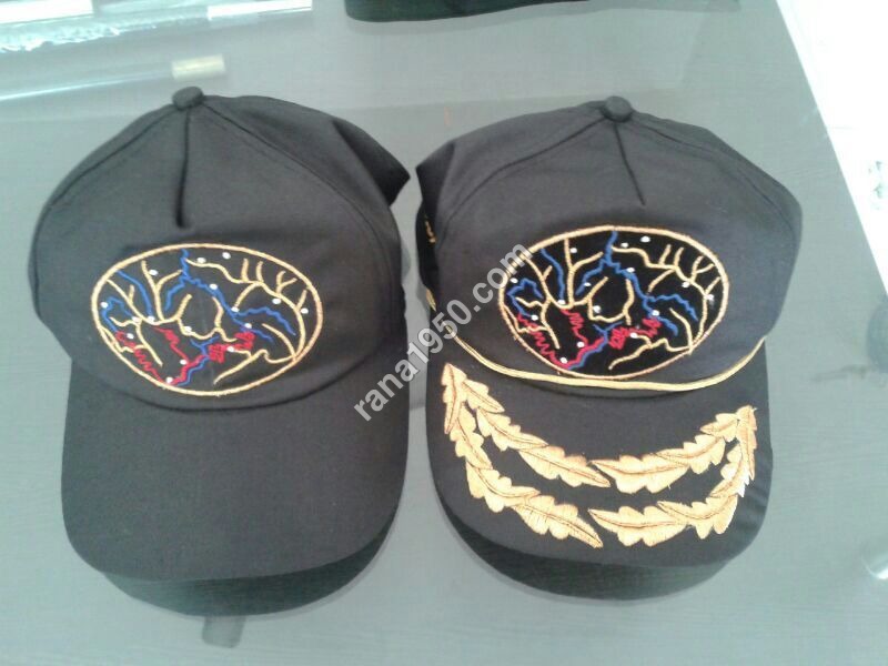 Double Leaf Cap