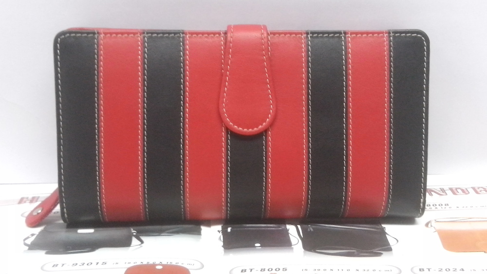 Ladies Pouch