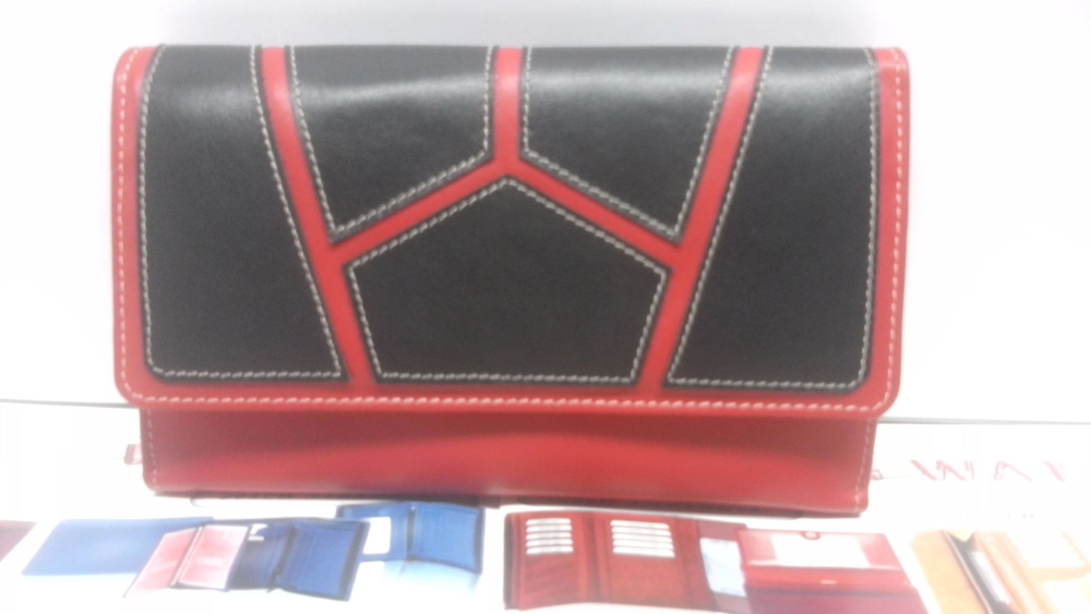 Ladies Pouch