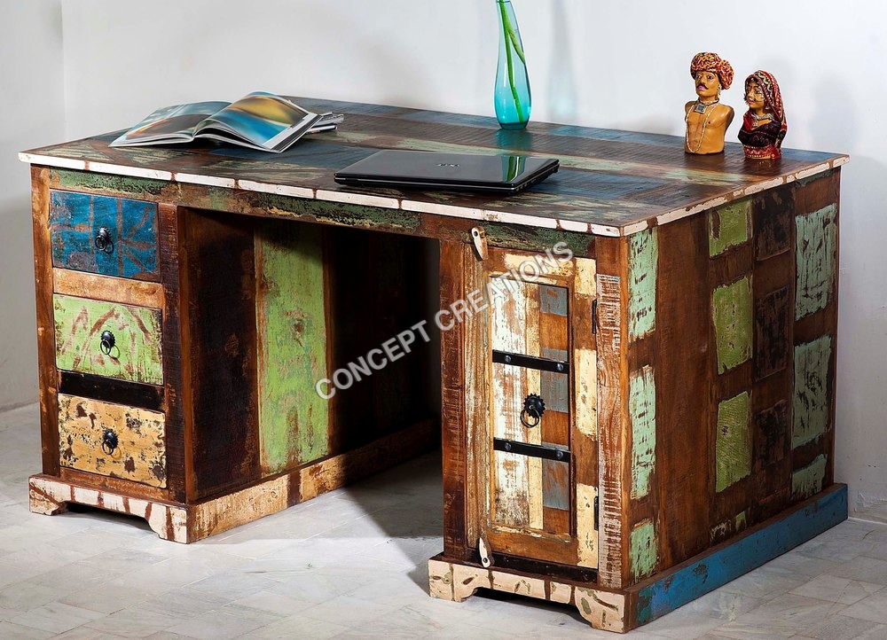 Reclaimed Wooden Computer Table
