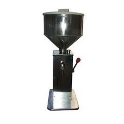 Cream Filling Machine