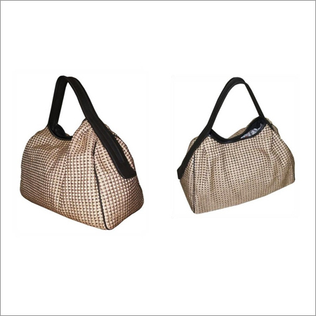 White Shade Facke Leather Handbag