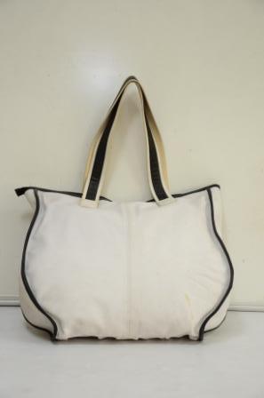Designer White Stylish Lady Leather Handbag