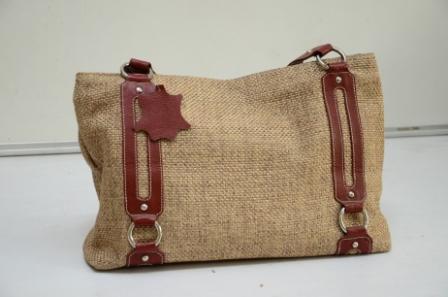 Latest Style Beautiful Lady Leather Handbag
