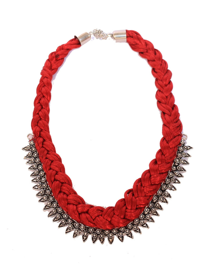 Royal Fibre Metal Necklace