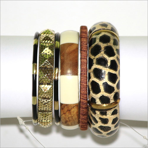 Horn and Brass Handicrafts bangles Set