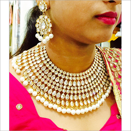 Fashion American Diamond Necklace Set