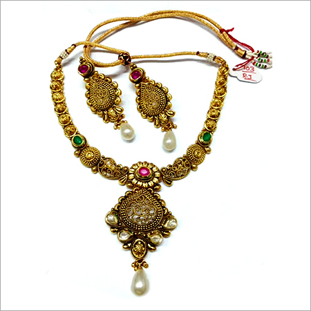 Traditional Polki Necklace Set