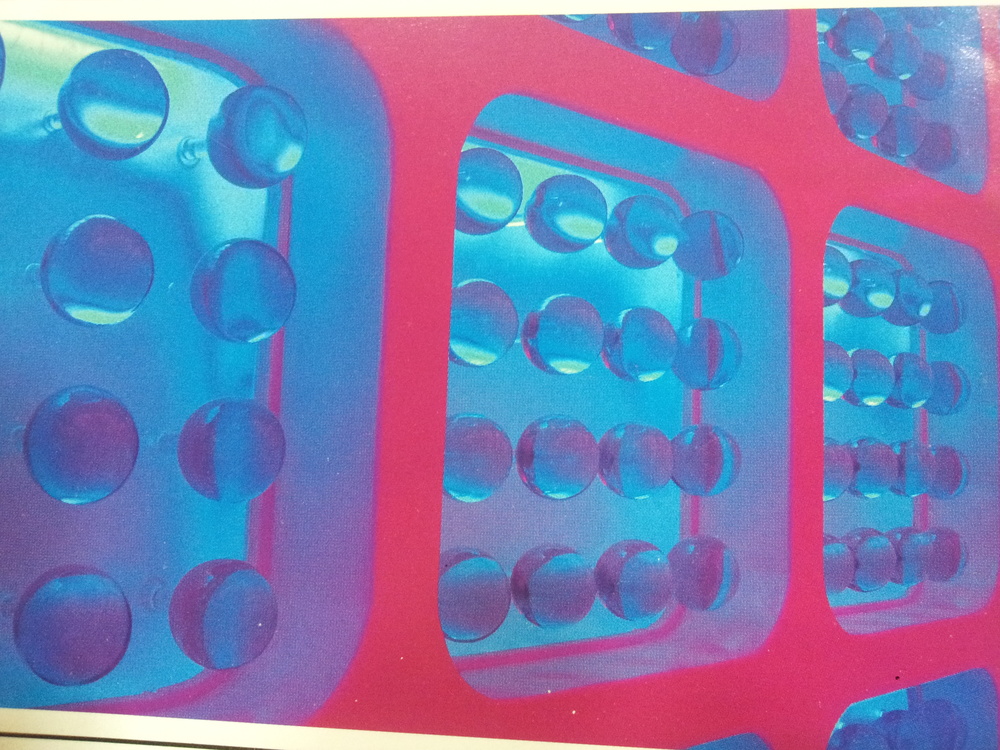 Transparent Installations for Touch Pub Hyd