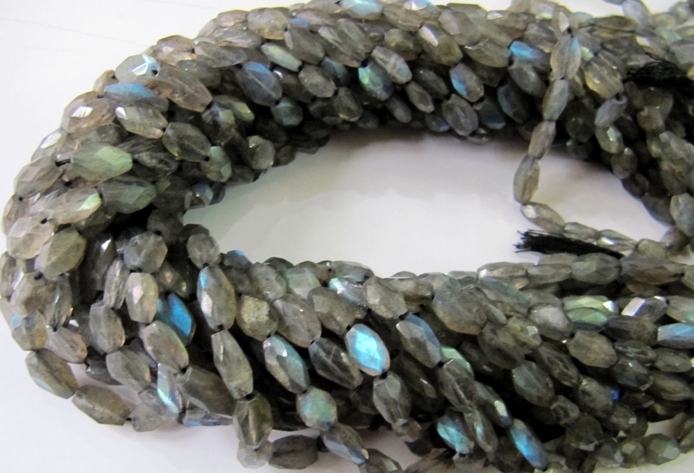 SALE Blue Flashy Labradorite Oval Faceted Beads