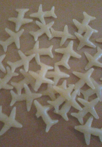 Plane Shaped Fryums