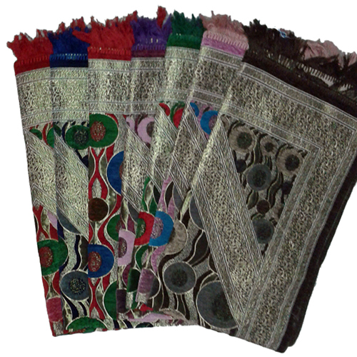 Masjid Janamaz - Cotton, Rectangular Shape, Embroidered Style | Tear Resistant, Smooth Stitching, Enchanting Design, Superior Durability