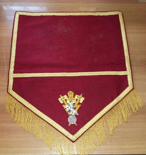 Tray Cover With Eme Zari Crest