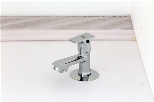 Pillar Cock Tap