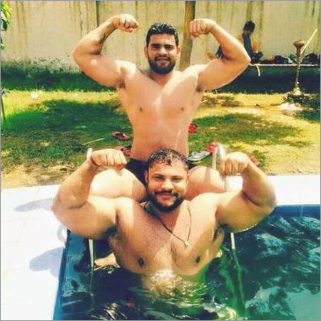 BOUNCER