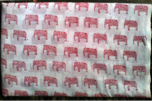 5 YARD HAND BLOCK PRINT 100% COTTON FABRIC SMALL RED ELEPHANT DESIGN