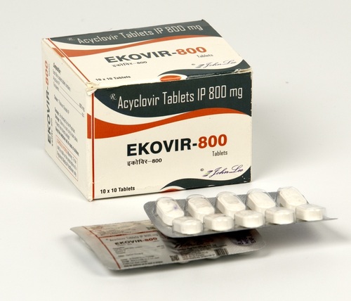Acyclovir 800mg Tablet